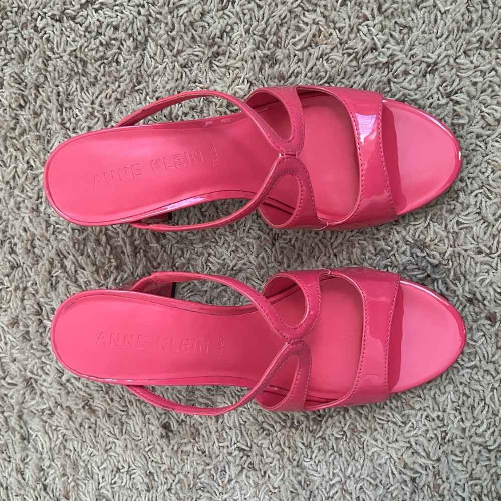 Anne Klein Adelle Sandal in Barbie Pink